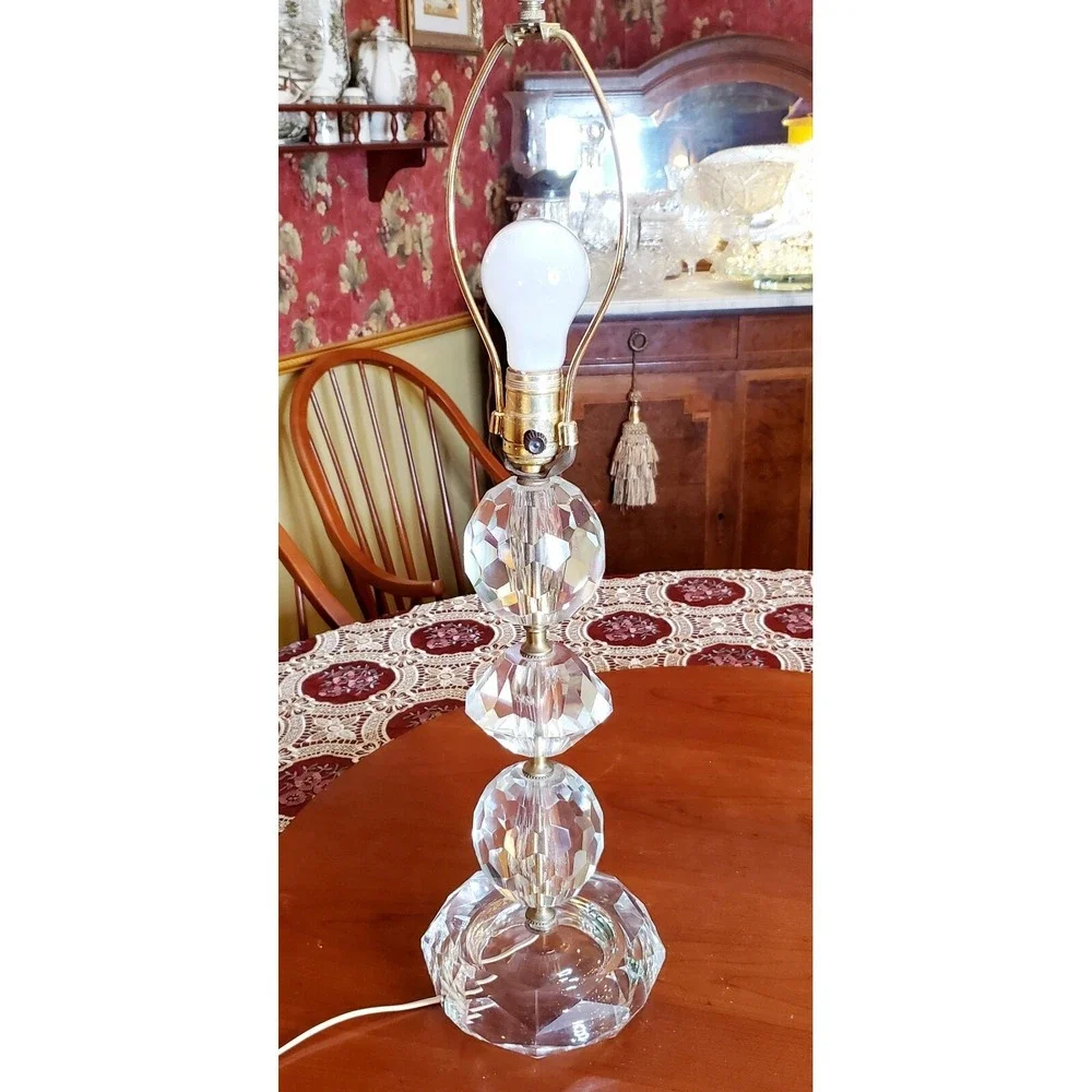 Exquisite Vintage Mid‎ Century (60's) 4-tier Crystal Tower Table Lamp